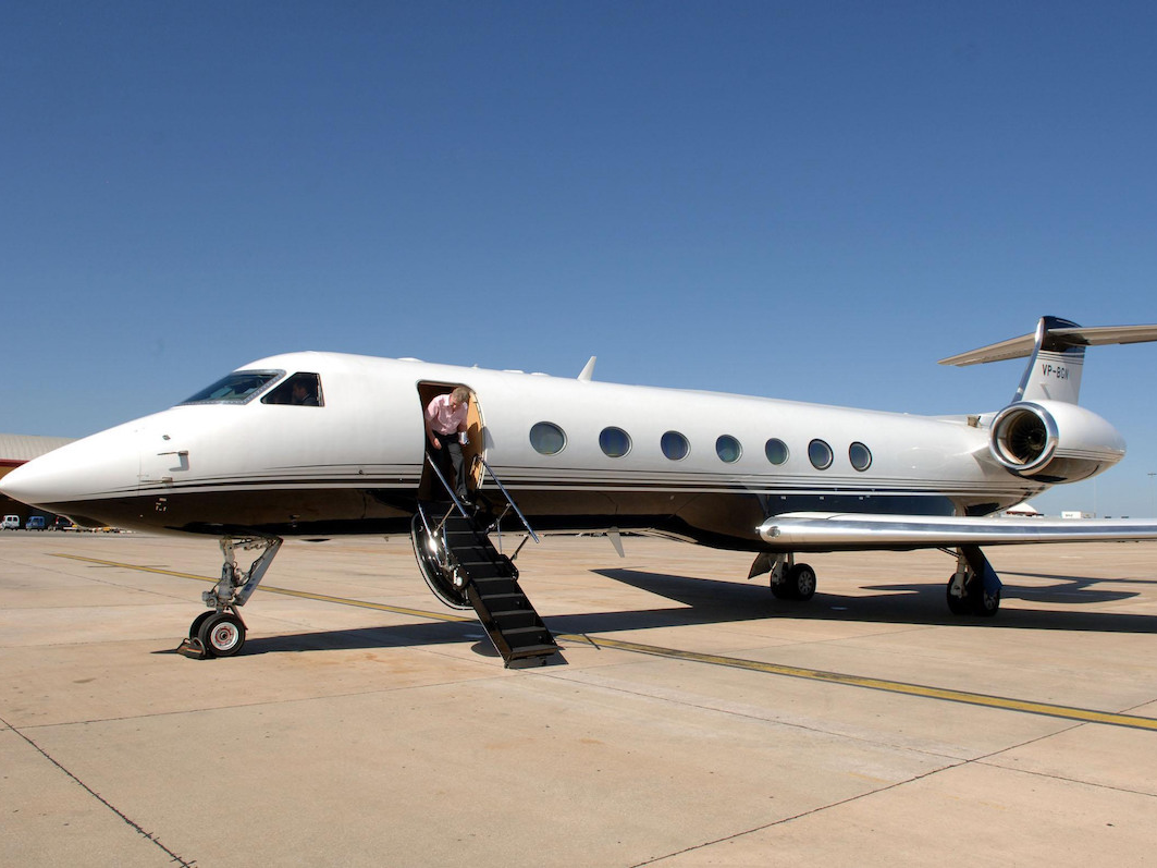 What Are The Safest Private Jets To Charter?